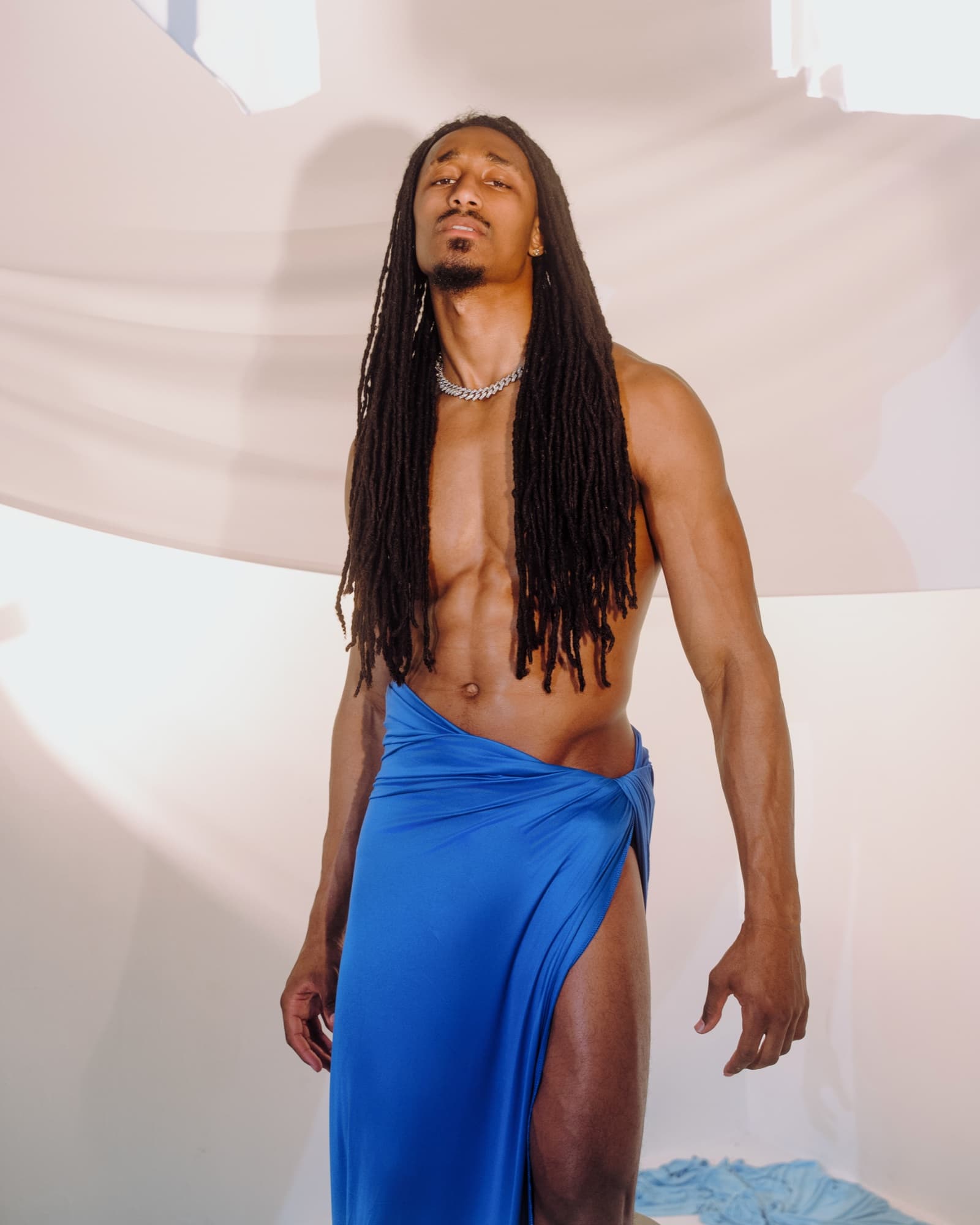 Royal Sands campaign look